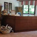 Ribera Del Corneja Hotel