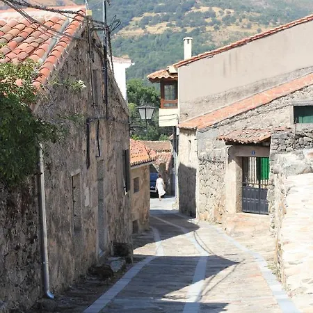 Szálloda Ribera Del Corneja 4*