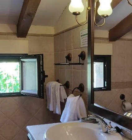Hotel Ribera Del Corneja