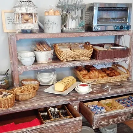 Ribera Del Corneja Hotell