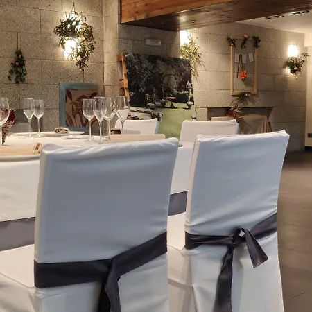 Szálloda Ribera Del Corneja Navacepedilla de Corneja